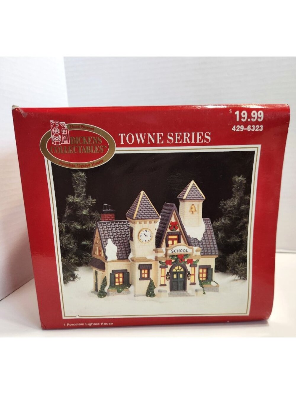 Dickens Collectables Towne Series Porcelain Lighted Schoolhouse Holiday READ